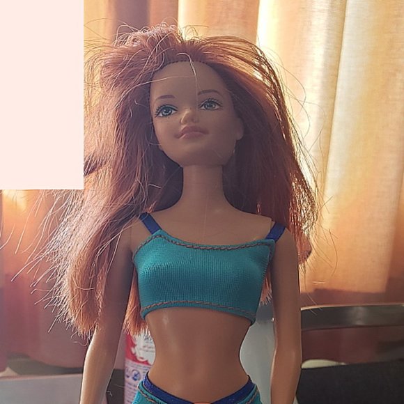 Retired 2000 Surf City Midge - Picture 2 of 2